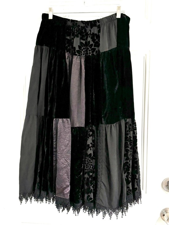 Double D Ranch Dresses & Skirts - Double D Ranch Skirt X-Large Velvet Patchwork Lace Circle Boho Whimsigoth